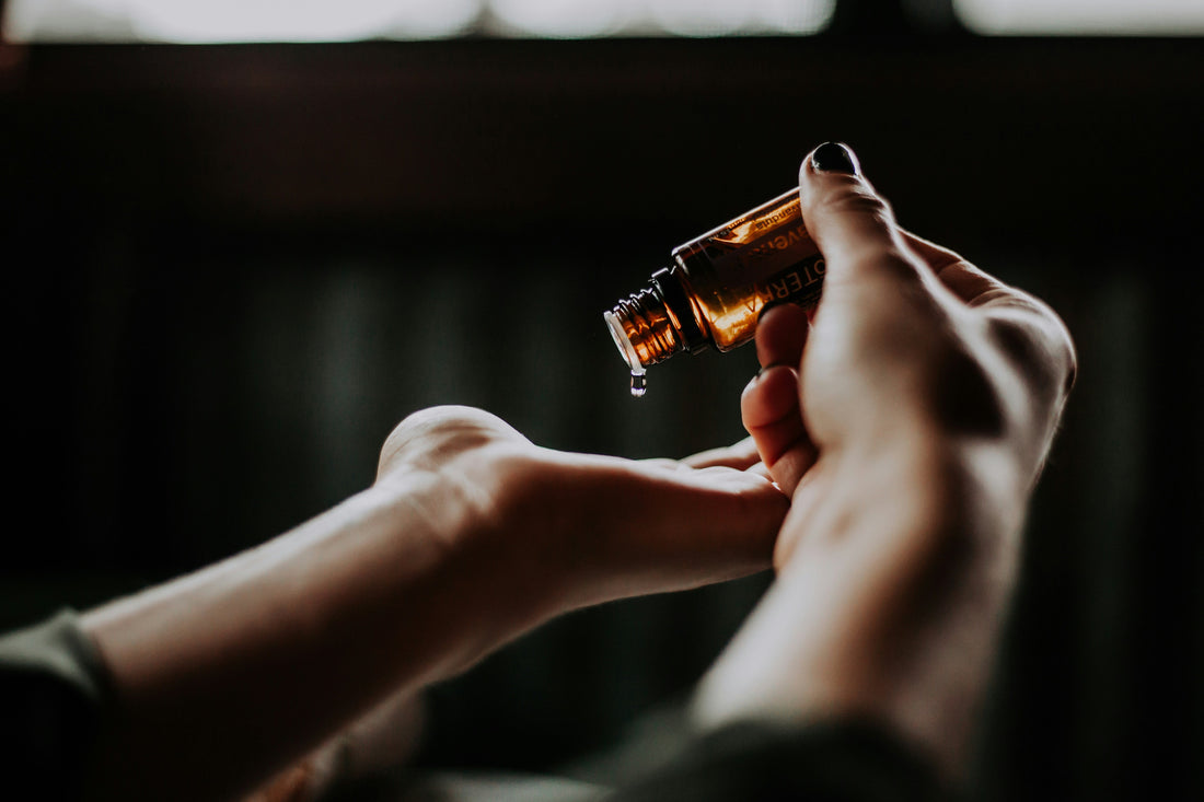 How to Choose Care Essentials for Sensitive Skin – 7 Expert Tips for Everyday Comfort
