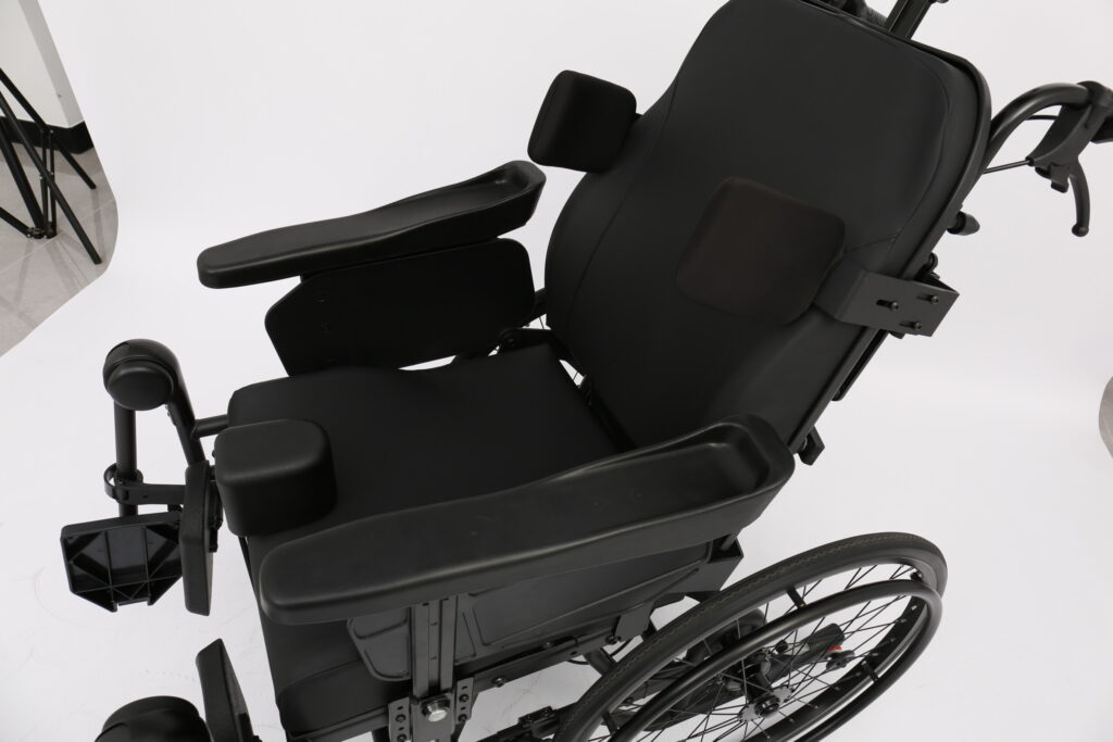 Manual Wheelchair TCE MW-106